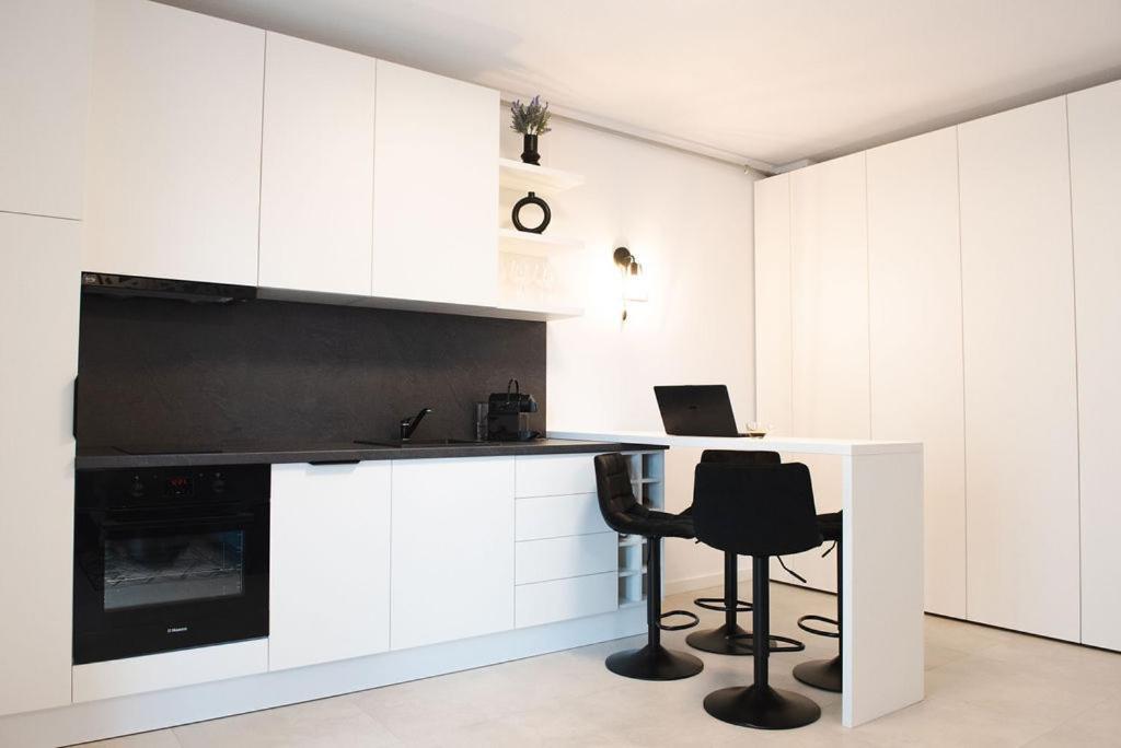 Alternativ 1 Residence Timişoara Buitenkant foto