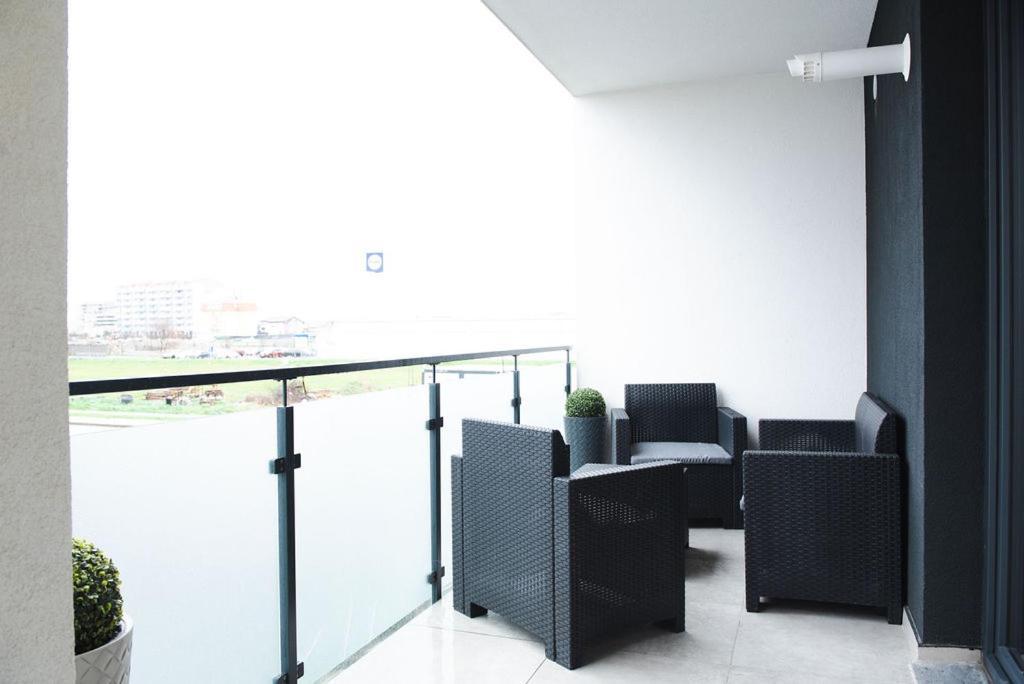 Alternativ 1 Residence Timişoara Buitenkant foto